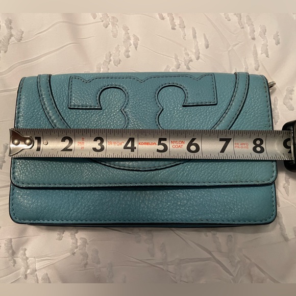 TORY BURCH CLUTCH PURSE - Picture 10 of 10